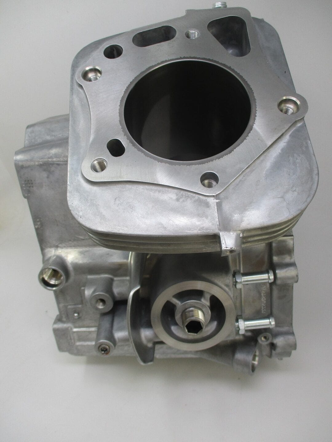 Genuine Kawasaki 49120-0914 Crankcase FXT00V 49120-0907 1000 - Image 5