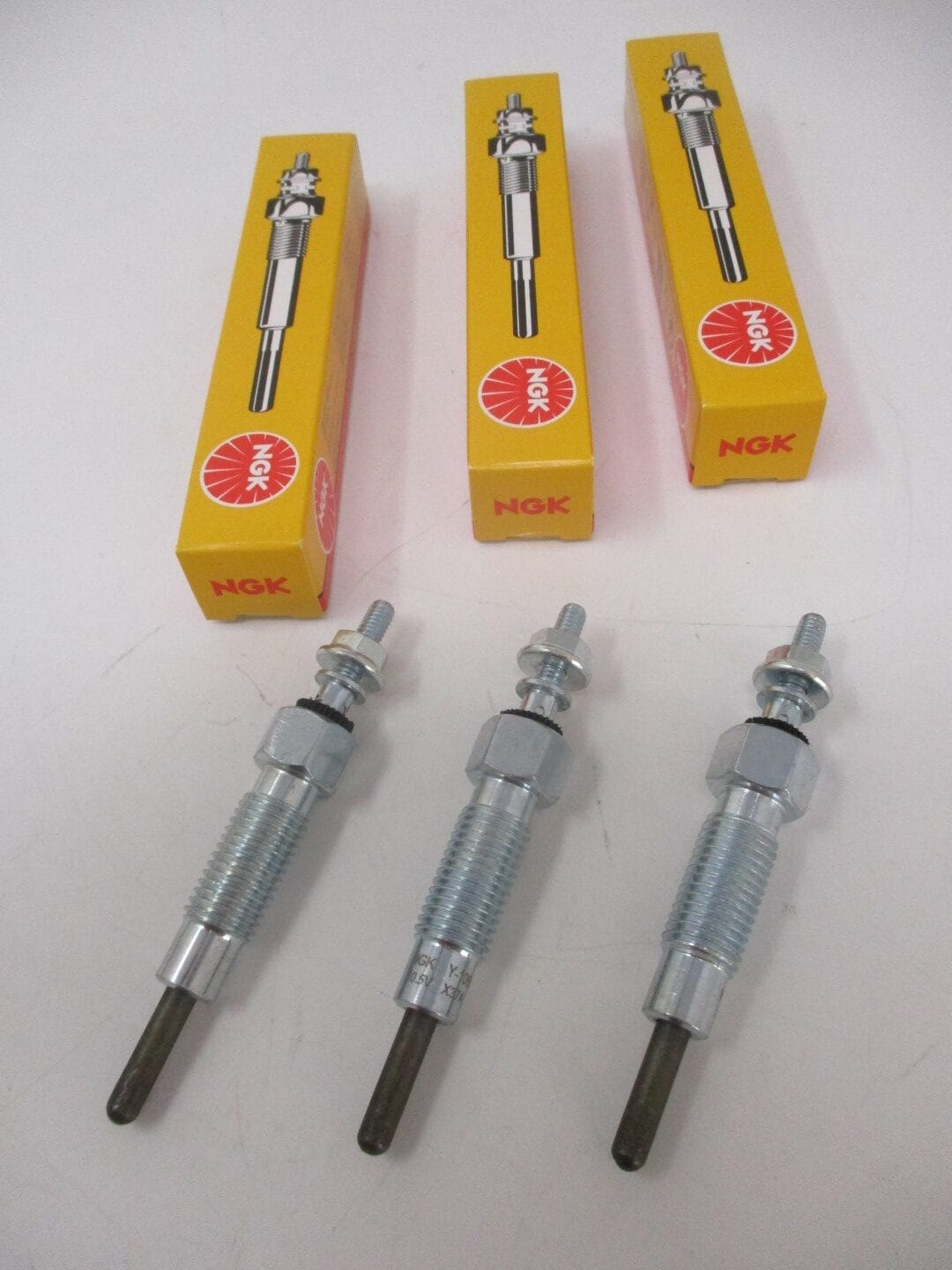 3 NGK Glow Plug's Diesel Daihatsu for Briggs & Stratton 821308 Diesel DM950D - Image 2