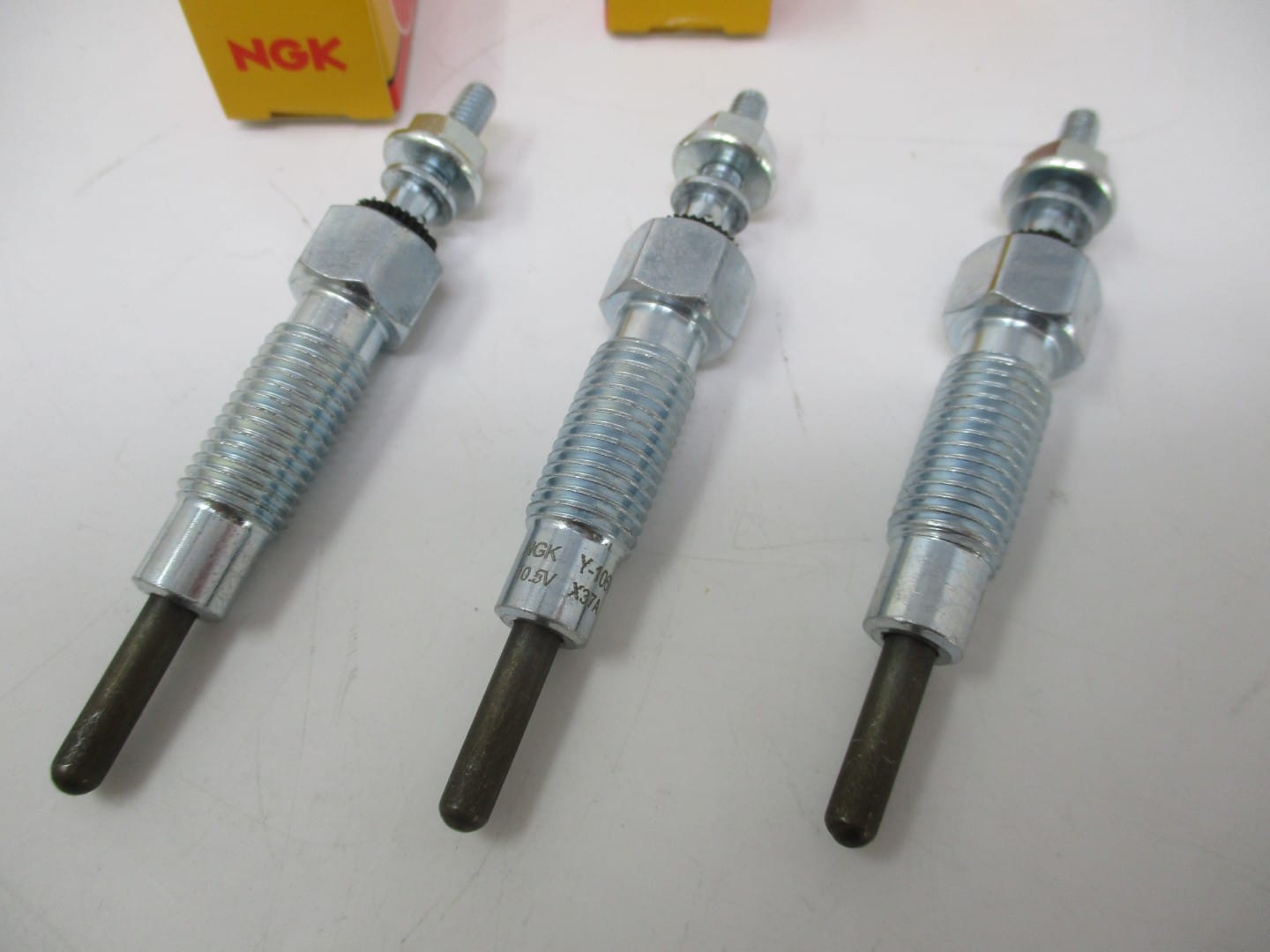 3 NGK Glow Plug's Diesel Daihatsu for Briggs & Stratton 821308 Diesel DM950D - Image 3