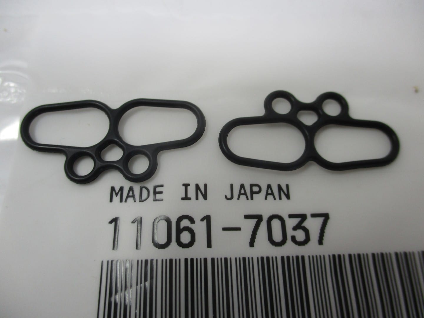 2 Genuine Kawasaki 11061-7037 Carburetor Space Gasket FH601V FH641V FX921V FXT00 - Image 3