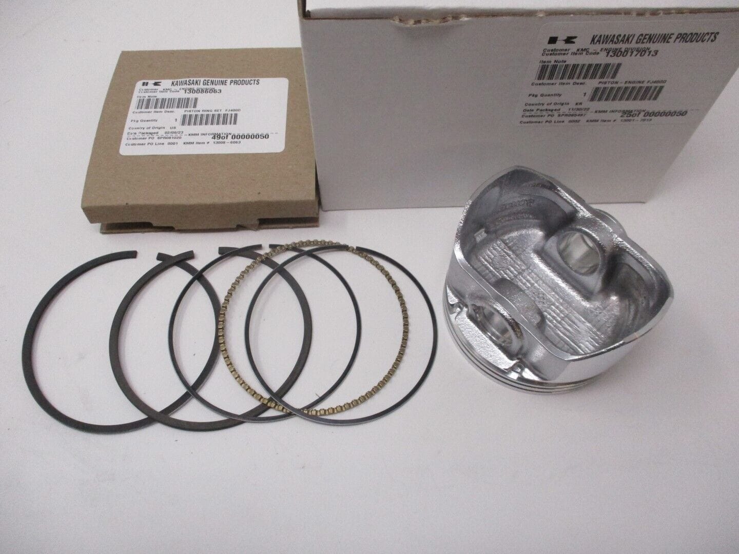 Genuine Kawasaki 13001-7013 13001-7016 Piston & Rings 13008-6063 STD FD851D