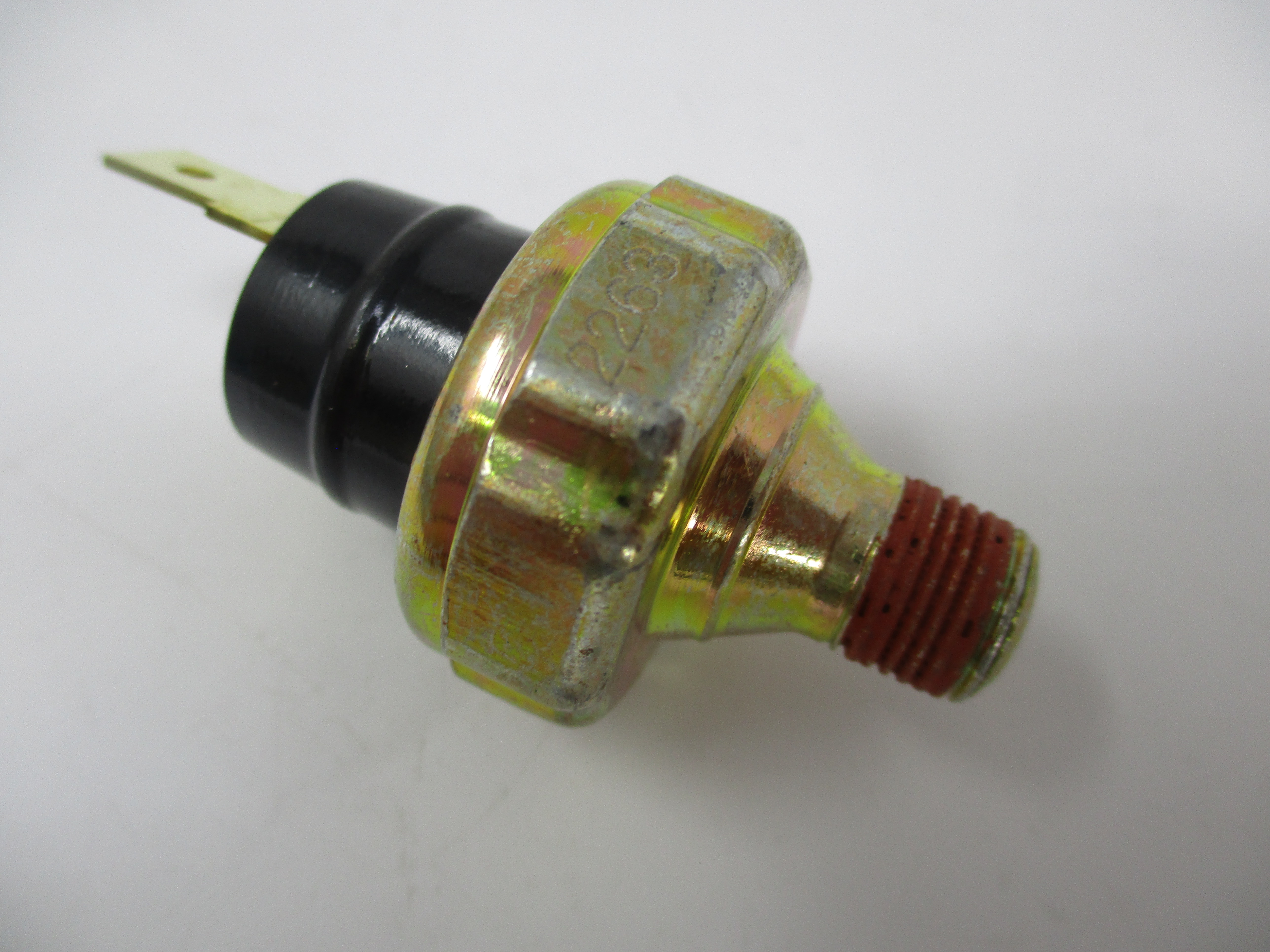 Genuine Kawasaki 27010-0818 Oil Pressure Switch FS730V FT730V FX850V FXT00V