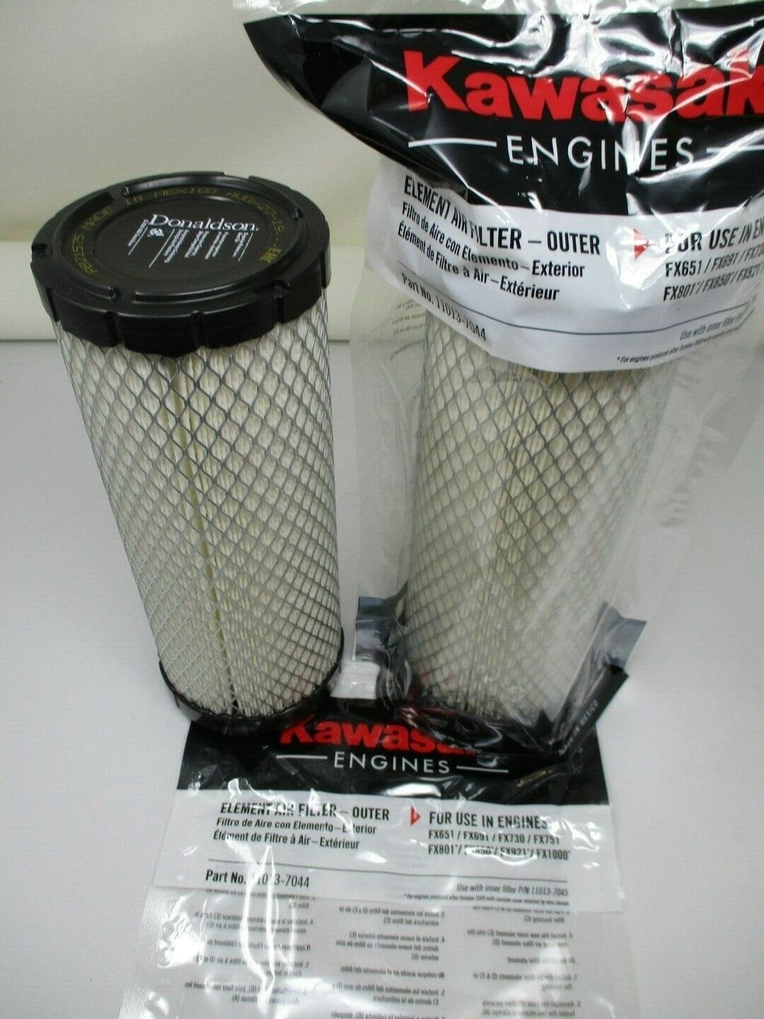 2 Genuine Kawasaki 11013-7044 Air Filter Donaldson Kohler 25-083-01- Toro 108-3810
