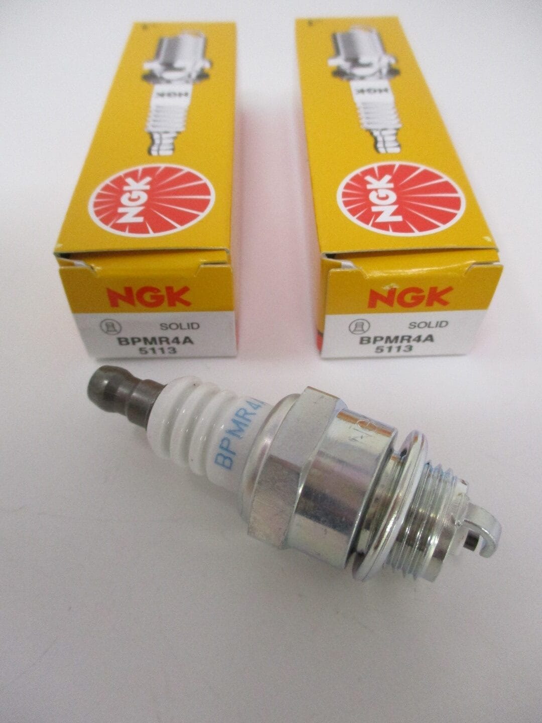 2 Genuine NGK 5113  BPMR4A Spark Plugs  Solid Lawnmower