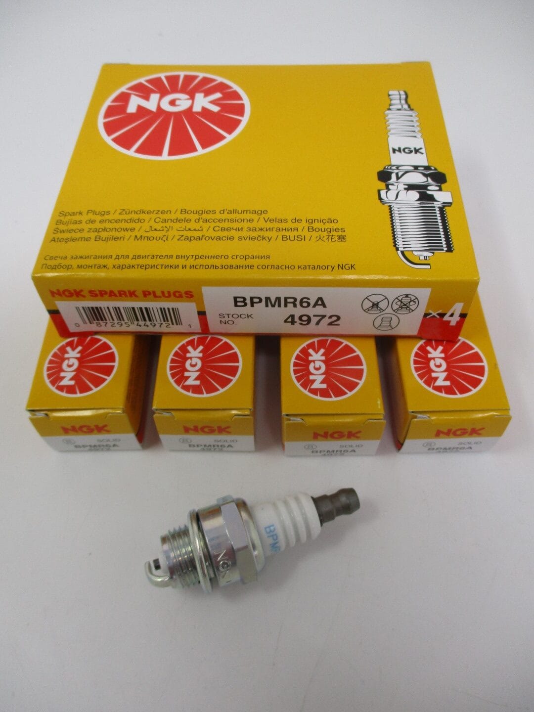 4 Genuine NGK 4972 BPMR6A Spark Plugs Superseded 7021 Lawn Mower Small Engine