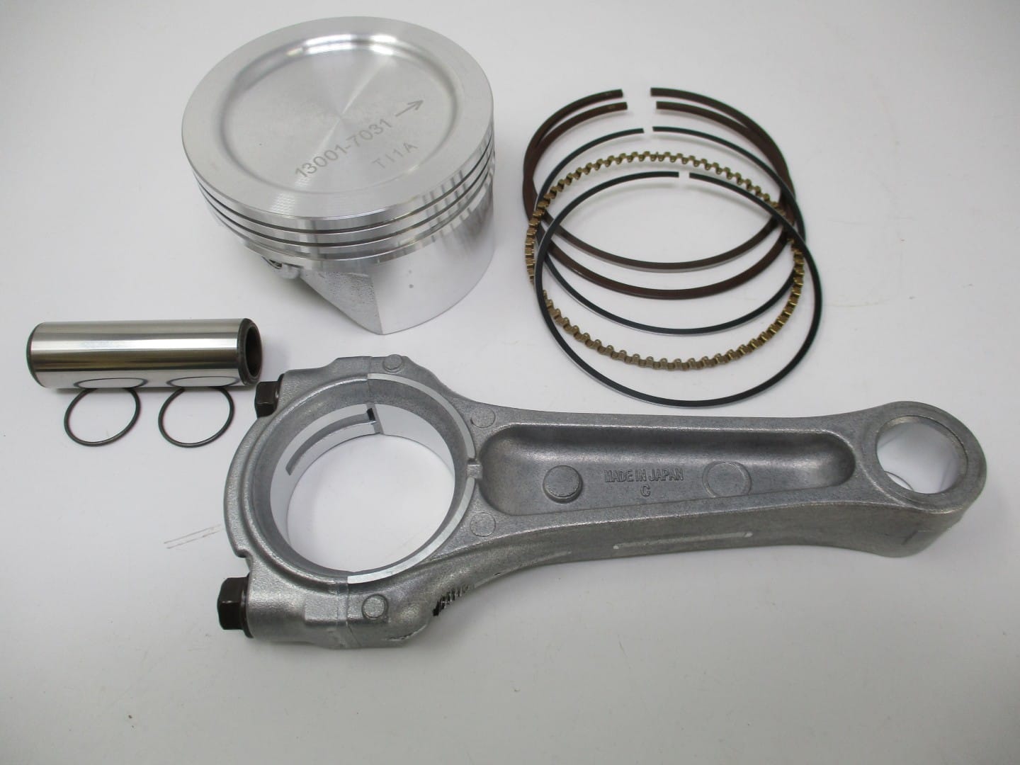 Genuine Kawasaki 13008-0583 13001-7031 Piston & Rings Rod 13251-0741 STD.