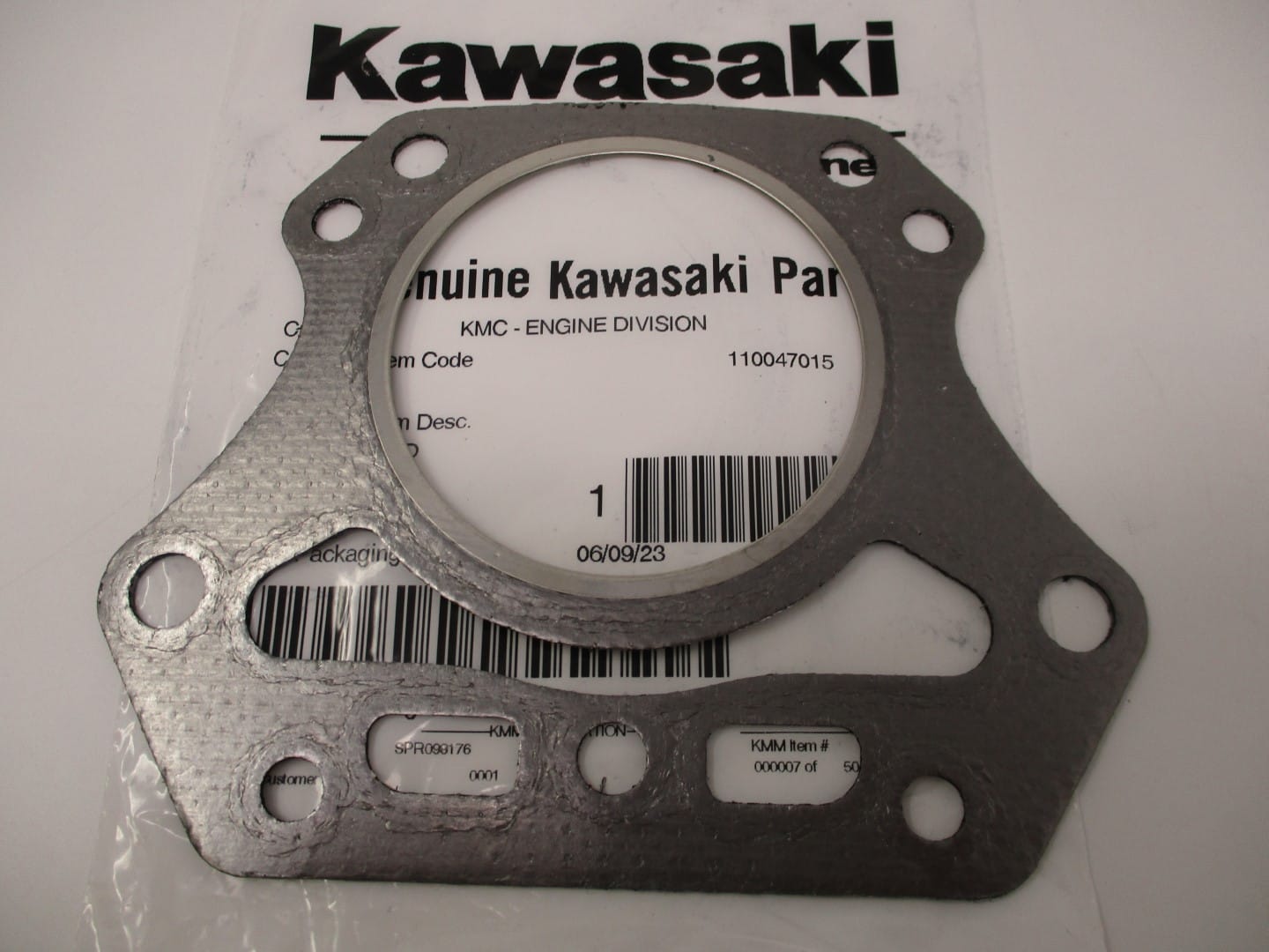 Genuine Kawasaki 11004-7015 11004-7005 Cylinder Head Gasket FH451V FH500V FH531V - Image 2