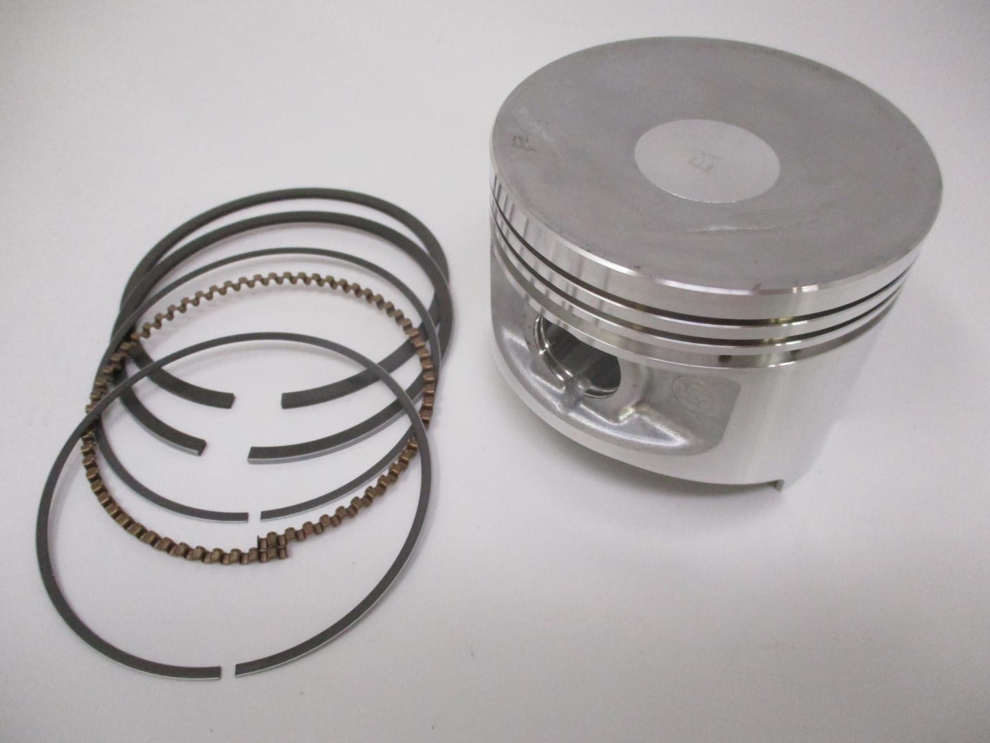 Genuine Kawasaki 13001-2207 13008-6007 Piston & Rings STD FE290D FD711D FD750D - Image 4