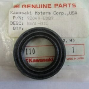 Genuine Kawasaki Oil Seal 92049-2087 920492087 MTD 38-62-8MTCLV