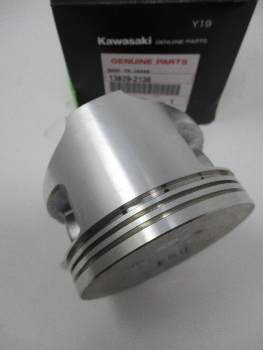 Genuine Kawasaki Piston 13029-2136, FE400D Oversize 0.50