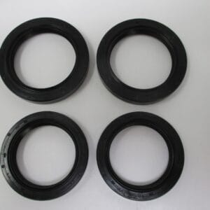 2 Set Genuine Kawasaki  92049-7022 92049-7010 Crankcase Oil Seals FH601D FH721D