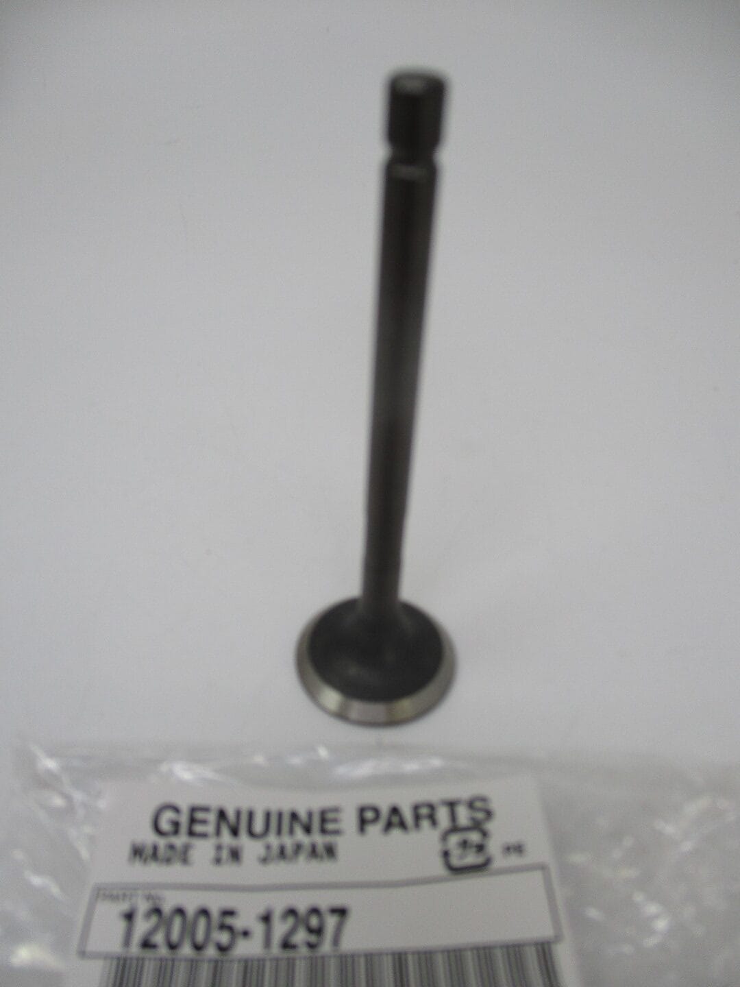 Genuine Briggs & Stratton 820404 Daihatsu DM950D Exhaust Valve Diesel - Image 4