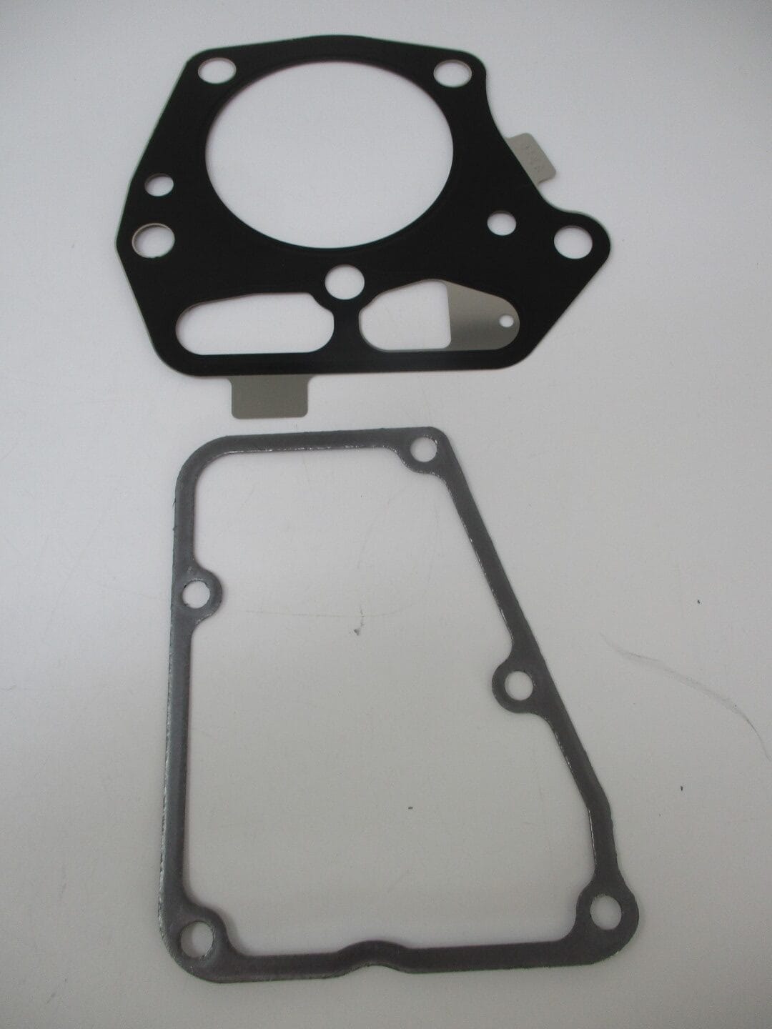 Genuine Kawasaki 11004-7027 Cylinder Head & 11061-1285 Rocker Cover Gasket FX600