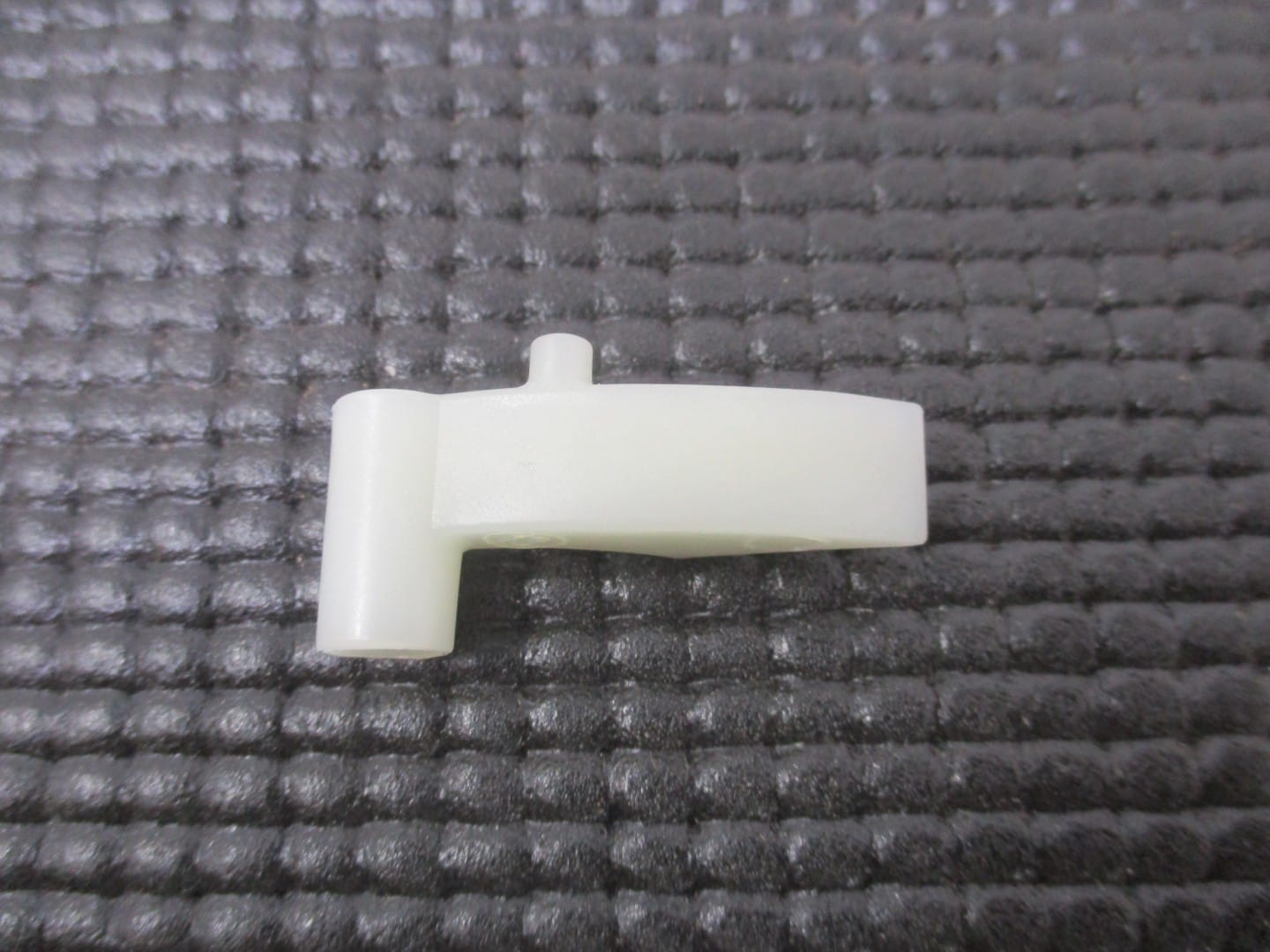 Genuine Kawasaki 13165-2108 Pawl FJ180V Starter For Recoil Fits 59101-2128 - Image 2